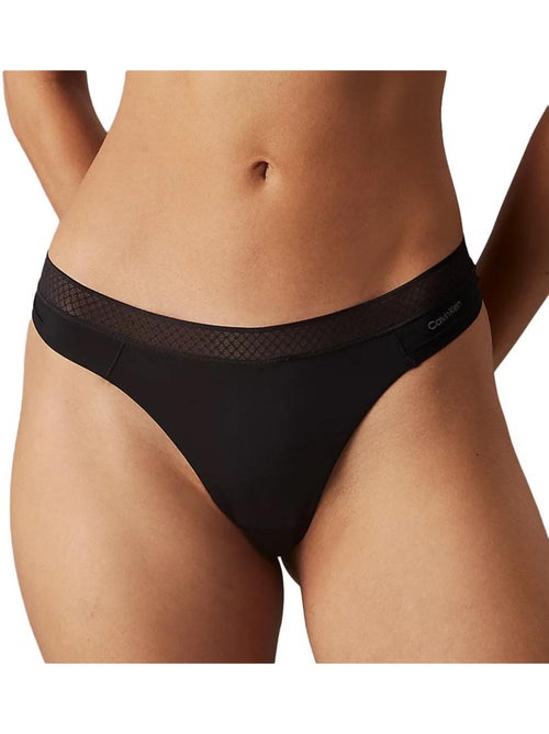 Calvin klein jeans zwarte string thong voor dames - Kiabi Calvin klein jeans zwarte string thong voor dames - Kiabi