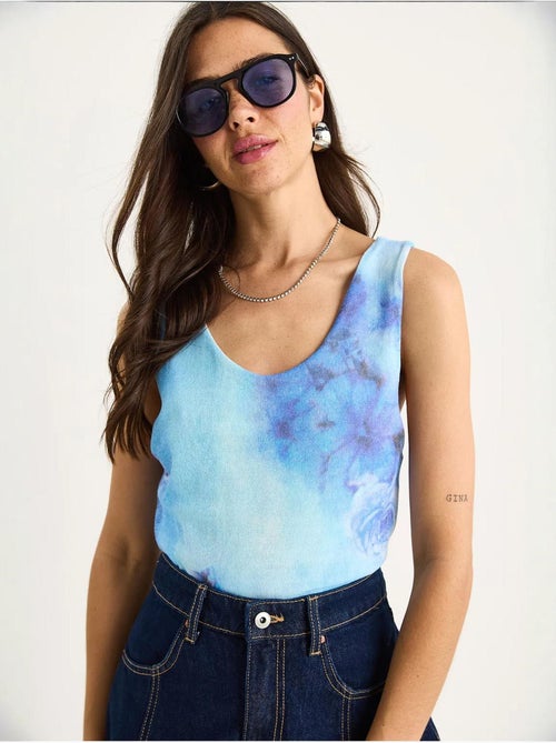 Cami fleuri en coton et élasthanne lucci - Kiabi Cami fleuri en coton et élasthanne lucci - Kiabi