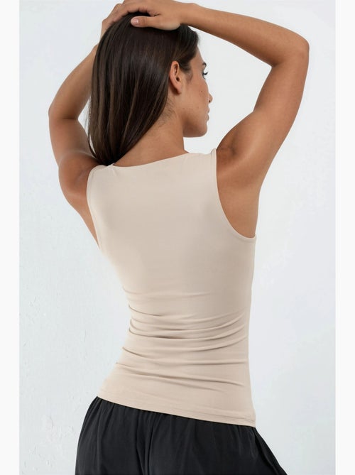 Camisole côtelée ajustée hiccup - Kiabi Camisole côtelée ajustée hiccup - Kiabi