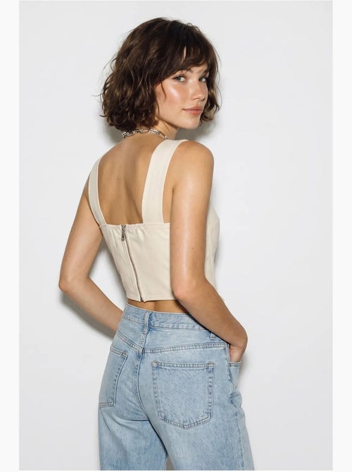 Camisole kort aansluitend met strik lucci - Kiabi Camisole kort aansluitend met strik lucci - Kiabi