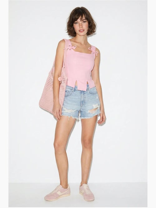 Camisole kort aansluitend met strik lucci - Kiabi Camisole kort aansluitend met strik lucci - Kiabi