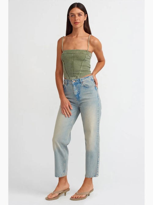 Camisole rib met vierkante hals kort dilvin - Kiabi Camisole rib met vierkante hals kort dilvin - Kiabi
