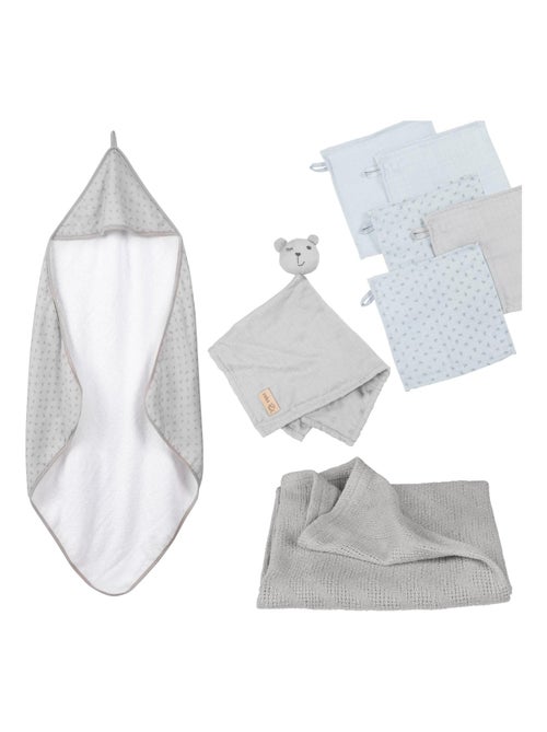 Cape de bain bébé + 5 gants de toilette + serviette et doudou en coton Bio Lil Planet - ROBA - Kiabi Cape de bain bébé + 5 gants de toilette + serviette et doudou en coton Bio Lil Planet - ROBA - Kiabi