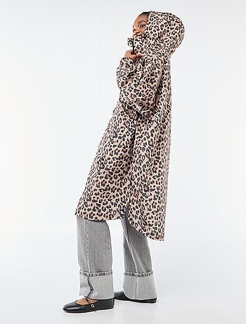 Cape de pluie déperlante avec capuche avec astuce pliage sur elle-même