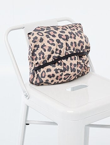 Cape de pluie déperlante avec capuche avec astuce pliage sur elle-même