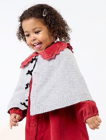 Cape en tricot avec nœuds en velours