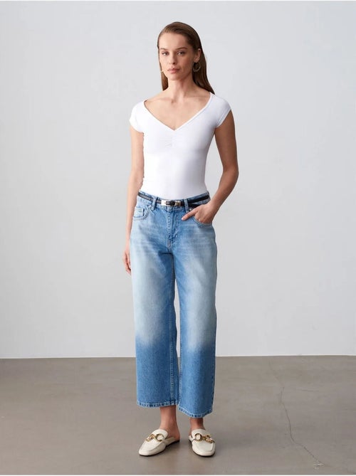 Capri-jeans met wijde pijp en lage taille dilvin - Kiabi Capri-jeans met wijde pijp en lage taille dilvin - Kiabi