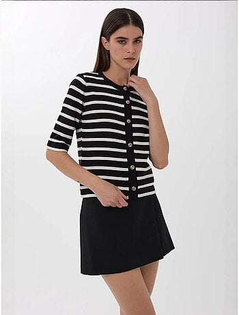 Cardigan boutonné à rayures et manches courtes