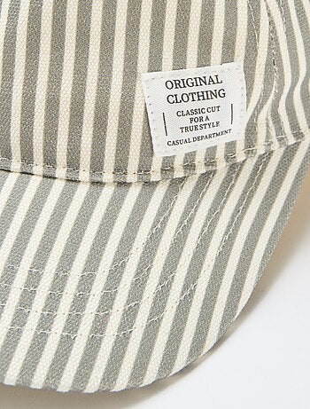 Casquette à rayures