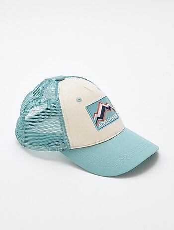 Casquette avec filet + broderie devant