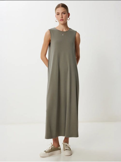 Casual midi-jurk met losse pasvorm en zakken istanbul - Kiabi Casual midi-jurk met losse pasvorm en zakken istanbul - Kiabi