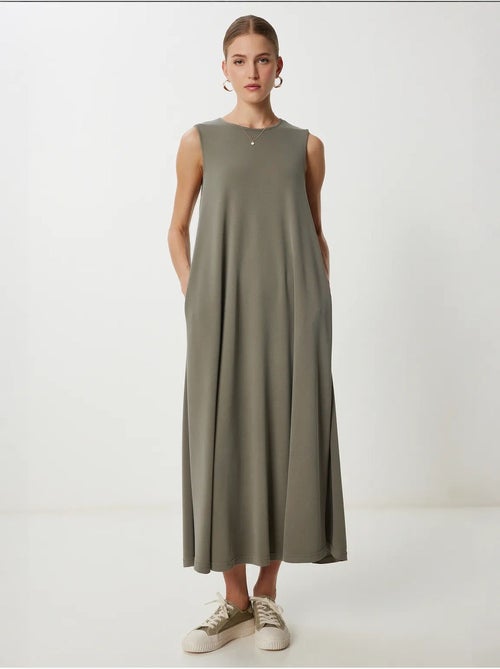 Casual midi-jurk met losse pasvorm en zakken istanbul - Kiabi Casual midi-jurk met losse pasvorm en zakken istanbul - Kiabi