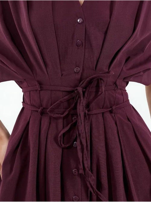 Casual midi-overhemdjurk met v-hals busem - Kiabi Casual midi-overhemdjurk met v-hals busem - Kiabi