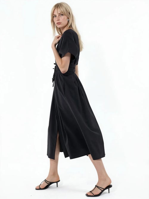Casual midi-overhemdjurk met v-hals busem - Kiabi Casual midi-overhemdjurk met v-hals busem - Kiabi