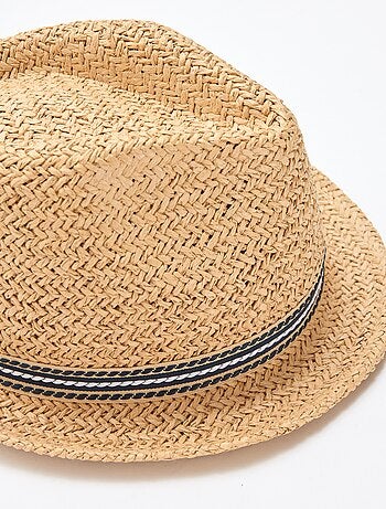 Chapeau de paille en papier tressé