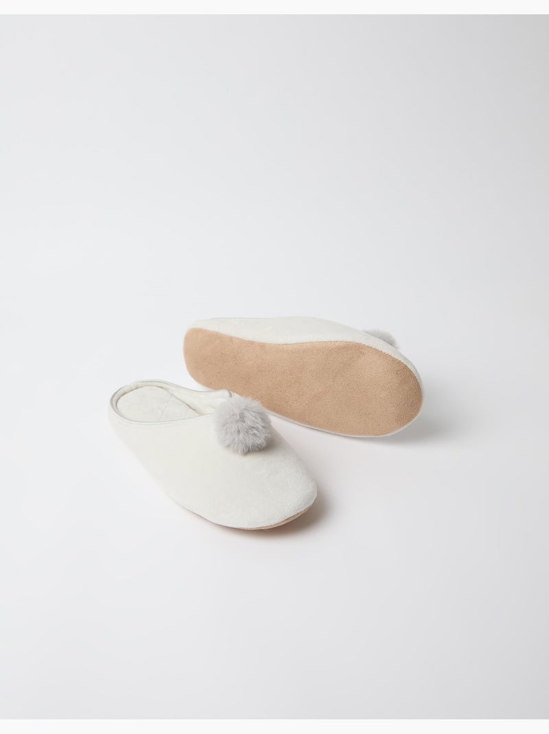 Chaussons avec pompons, mo fashion Gris - Kiabi