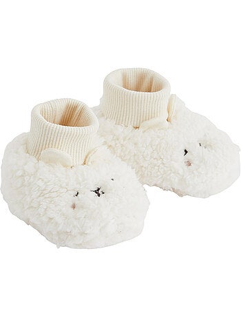 Chaussons bébé en sherpa caramel