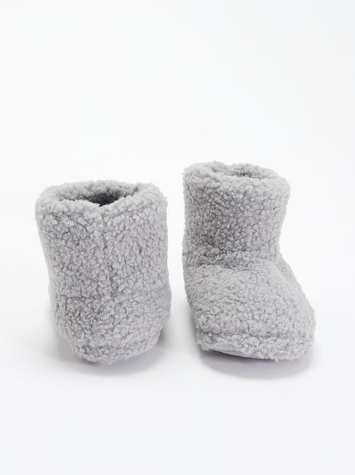 Chaussons boots effet moutonné - Kiabi Chaussons boots effet moutonné - Kiabi