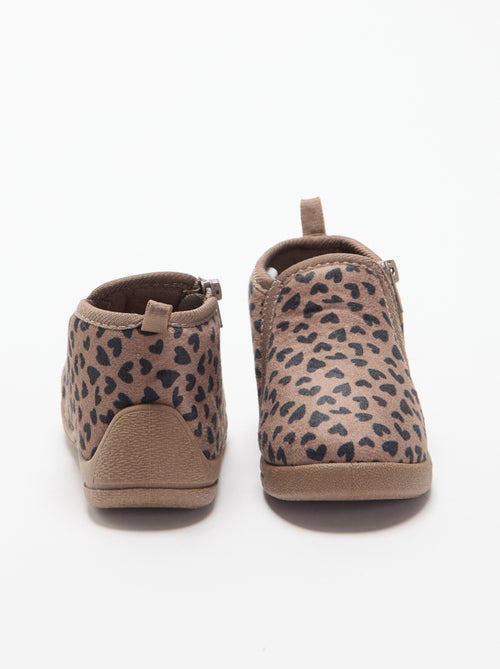 Chaussons bottillons imprimé - Kiabi