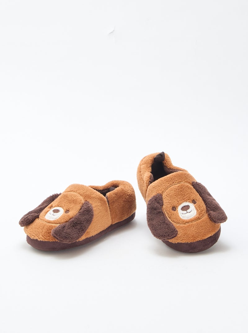 Chaussons 'chiens' avec animation en relief Marron - Kiabi
