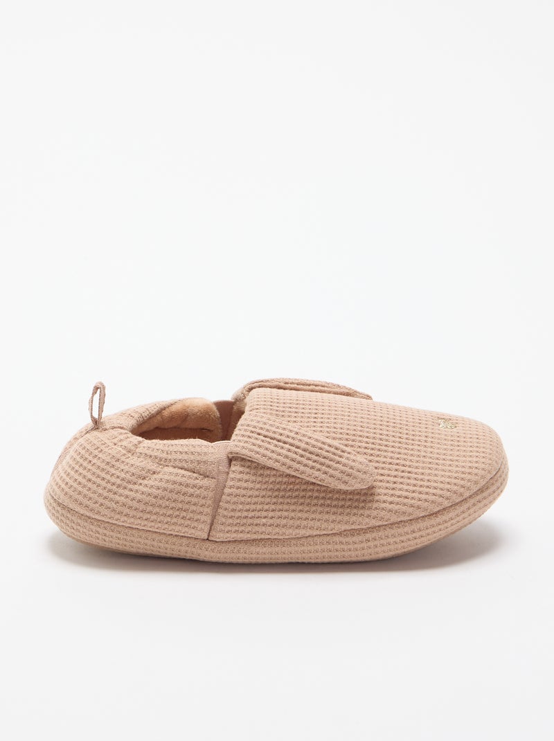 Chaussons en nid d'abeille Marron - Kiabi