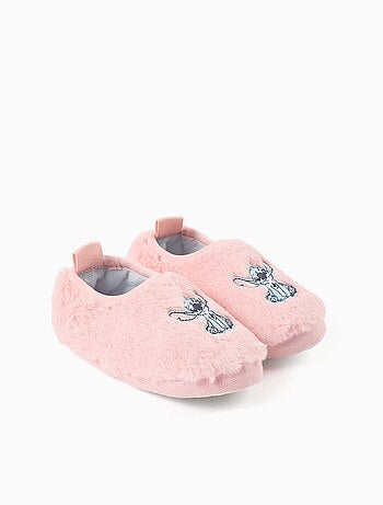 Chaussons en peluche avec broderie stitch