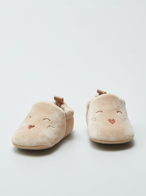 Chaussons en velours - Kiabi
