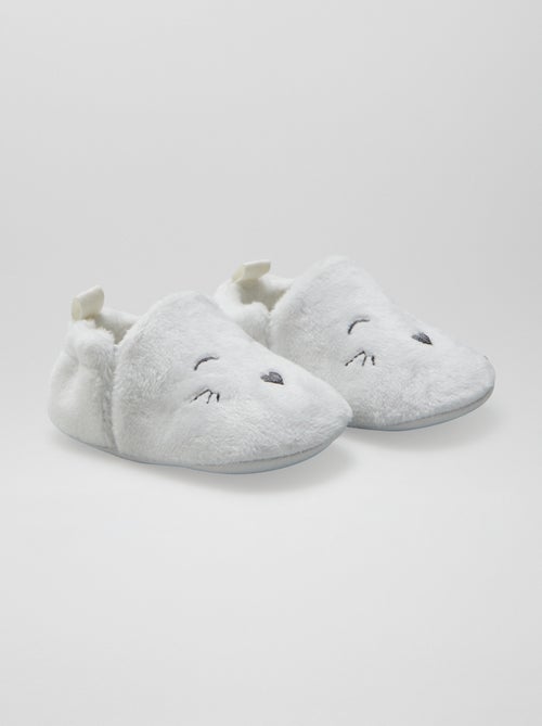 Chaussons en velours - Kiabi