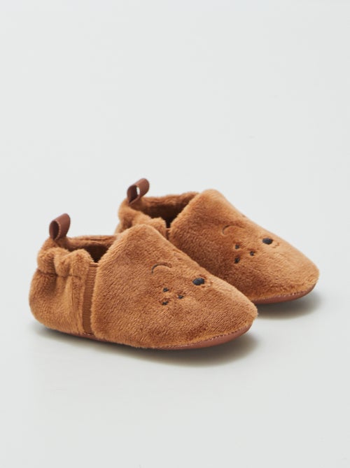 Chaussons en velours - Kiabi