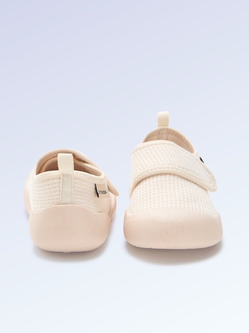 Chaussons motricité 4 'marcher' - Kitchoun Beige - Kiabi