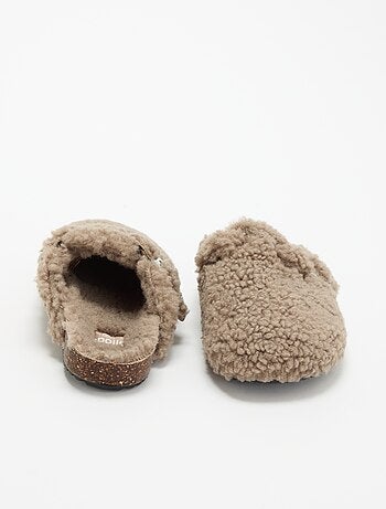 Chaussons mules effet moutonné avec bride