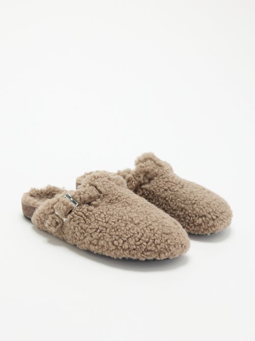 Chaussons mules effet moutonné avec bride - Kiabi