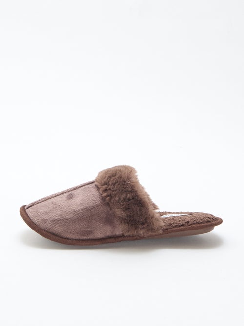 Chaussons mules effet pelucheux - Kiabi