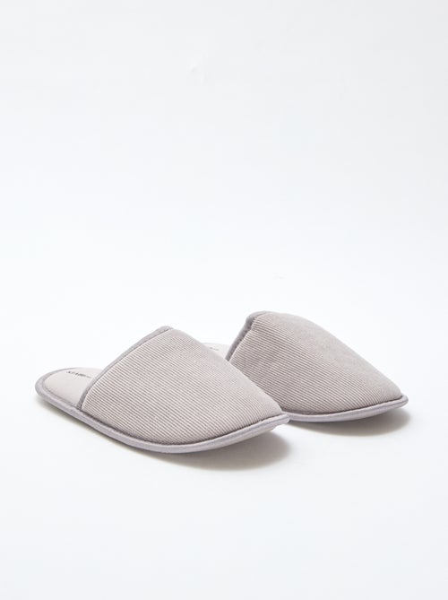Chaussons mules en velours - Kiabi