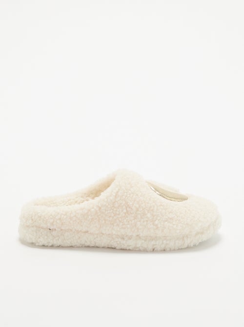Chaussons mules fourrés avec patch - Kiabi