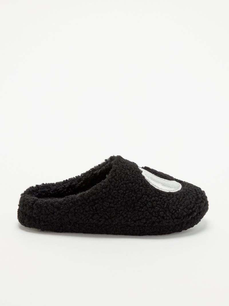 Chaussons mules fourrés avec patch Noir - Kiabi