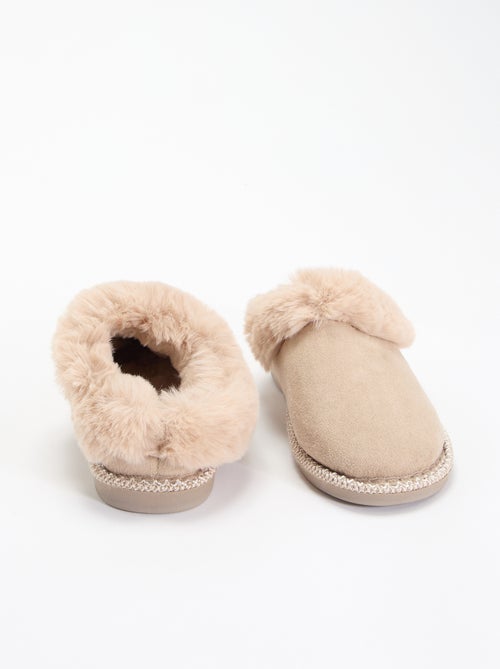 Chaussons mules fourrés - Kiabi Chaussons mules fourrés - Kiabi