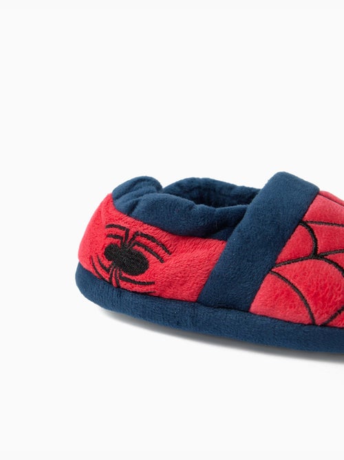 Chaussons « spider-man » © marvel, mo fashion - Kiabi Chaussons « spider-man » © marvel, mo fashion - Kiabi