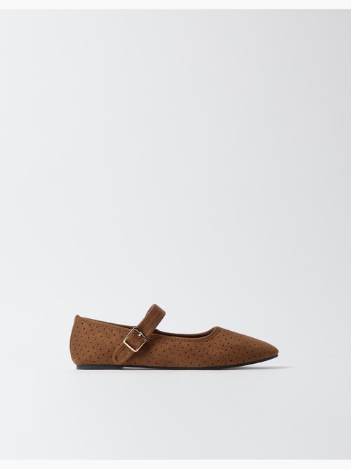 Chaussures plates, mo fashion - Kiabi Chaussures plates, mo fashion - Kiabi