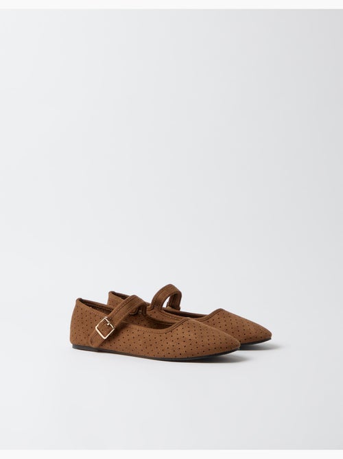 Chaussures plates, mo fashion - Kiabi Chaussures plates, mo fashion - Kiabi