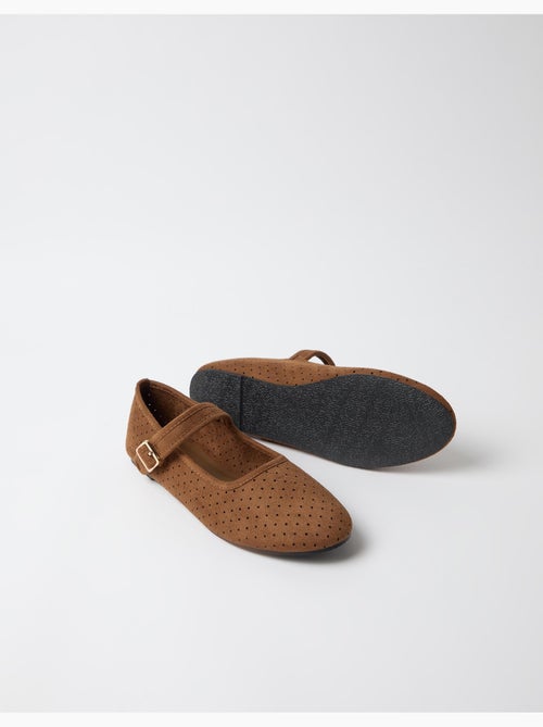 Chaussures plates, mo fashion - Kiabi Chaussures plates, mo fashion - Kiabi