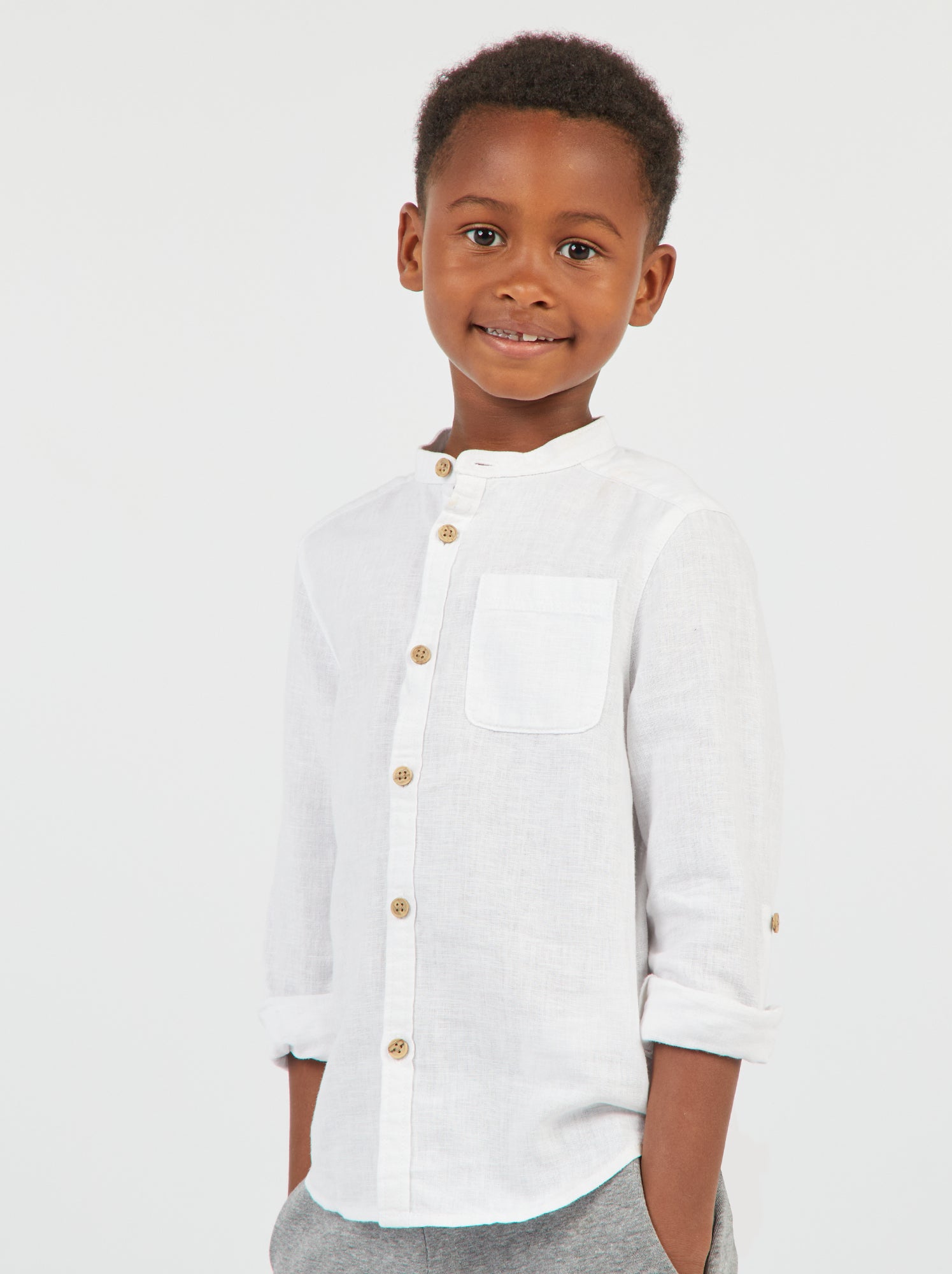 Chemises blanches et de ceremonie garcon pas cheres enfant mode Enfant garcon taille 12A Kiabi