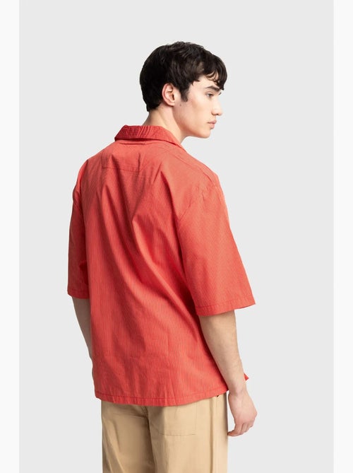 Chemise à manches courtes à fines rayures giesto - Kiabi Chemise à manches courtes à fines rayures giesto - Kiabi