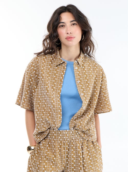 Chemise à manches courtes avec broderies - Kiabi