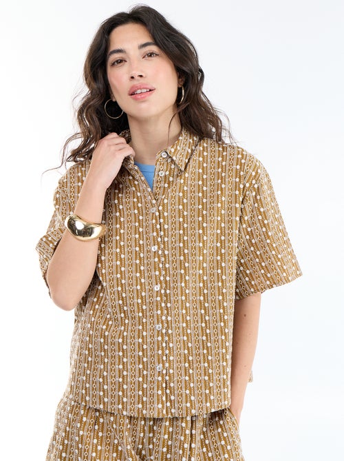 Chemise à manches courtes avec broderies - Kiabi