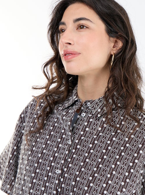 Chemise à manches courtes avec broderies - Kiabi