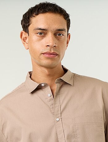 Chemise à manches courtes