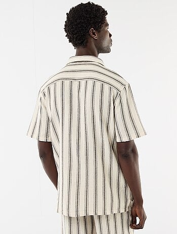 Chemise à manches courtes col crantée