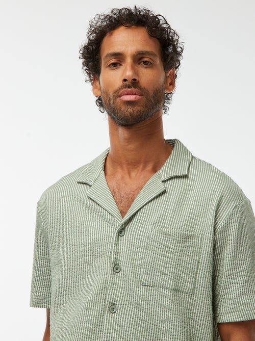 Chemise à manches courtes en matière type crépon - Kiabi