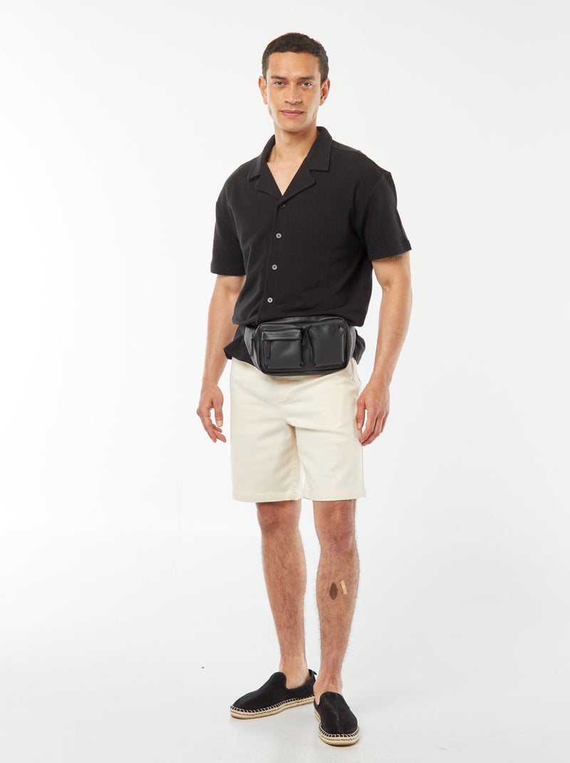 Chemise à manches courtes et col polo noir - Kiabi
